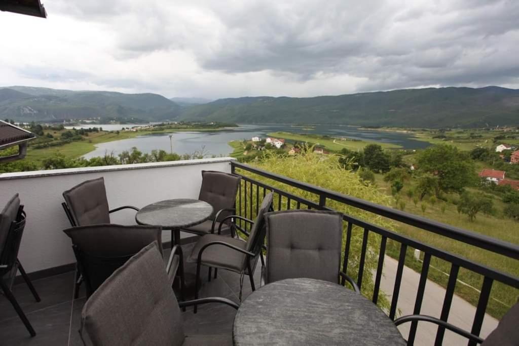 Apartmani Venecia Prozor Buitenkant foto