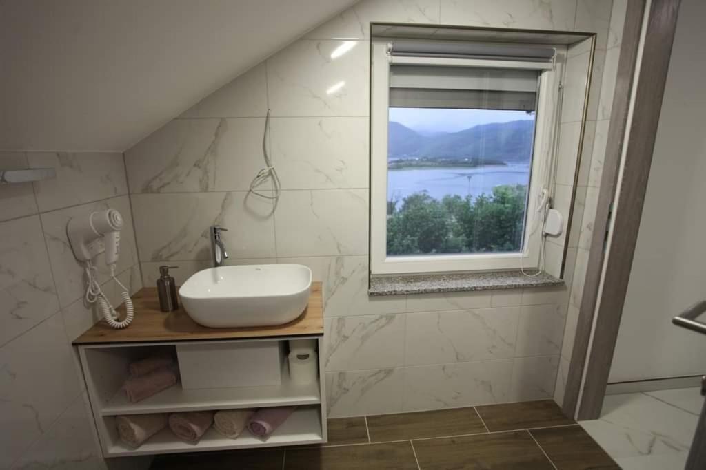 Apartmani Venecia Prozor Buitenkant foto