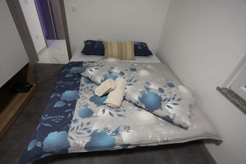 Apartmani Venecia Prozor Buitenkant foto