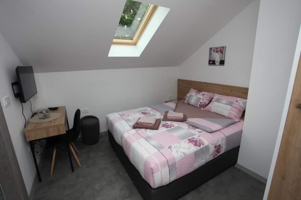 Apartmani Venecia Prozor Buitenkant foto